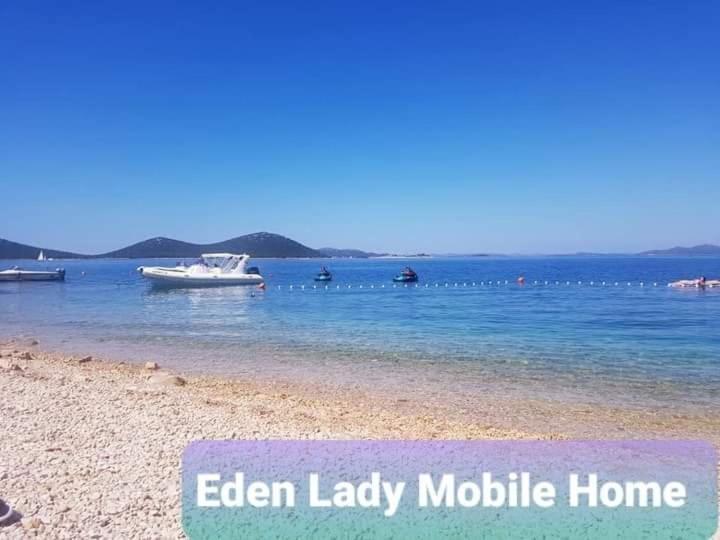 Eden Lady Mobile Home, Croatia, Drage Exteriér fotografie